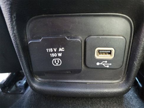 Used 2019 Jeep Compass Limited image 15