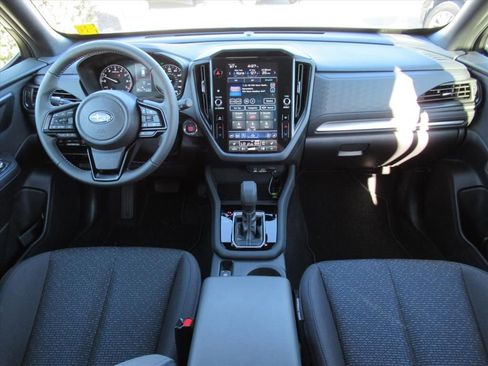 Used 2025 Subaru Forester Premium image 11