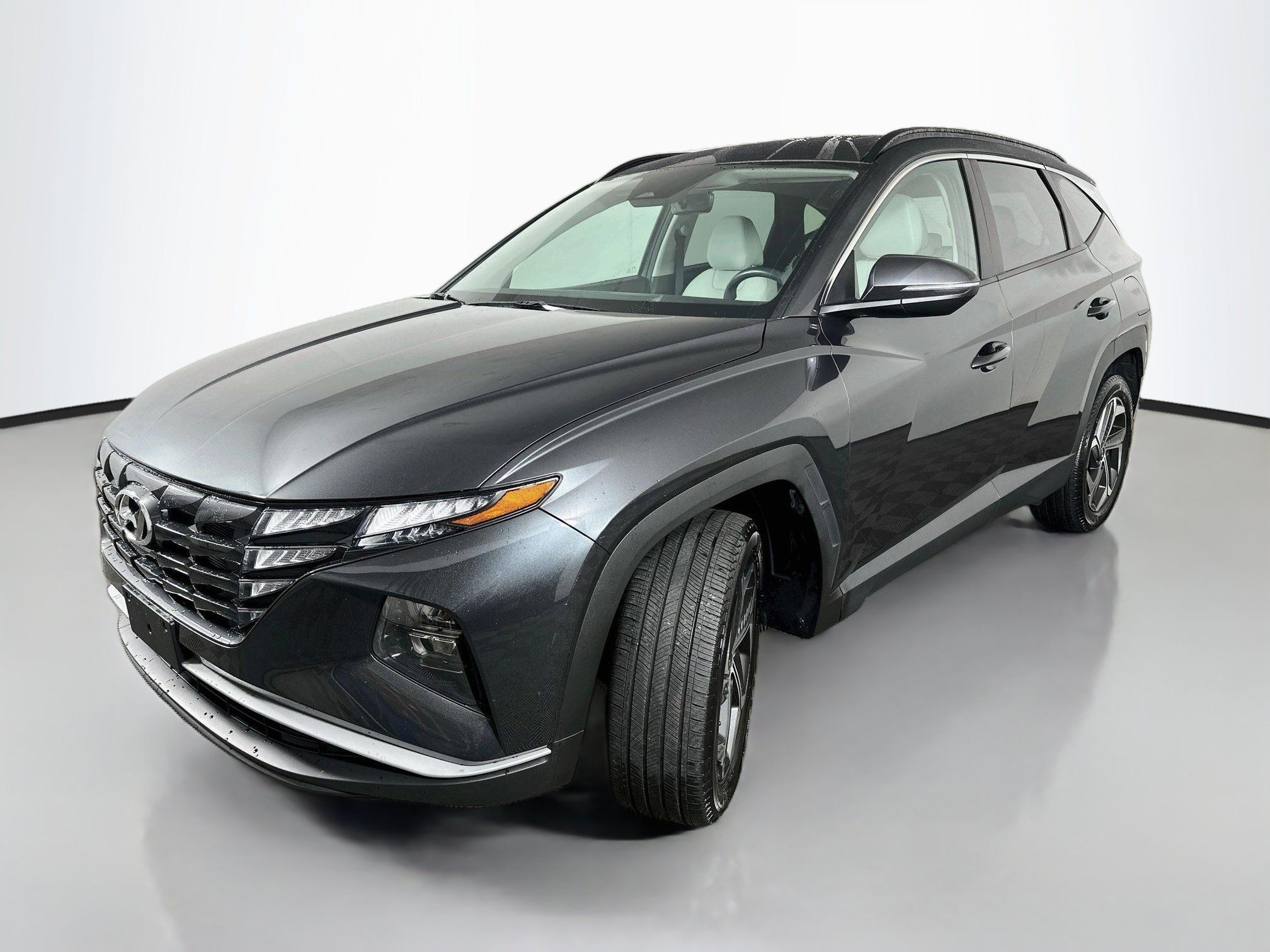 Certified 2024 Hyundai Tucson SEL w/ Convenience Package AWD/4WD image 3