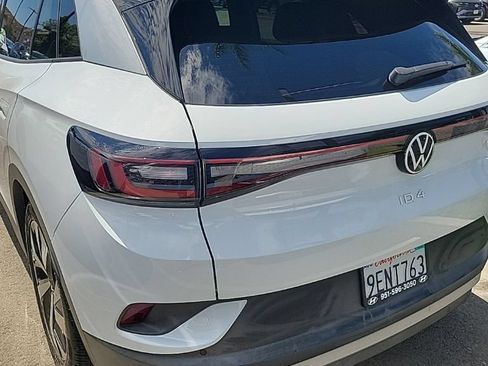 Used 2021 Volkswagen ID.4 Pro S w/ Gradient Package RWD image 4