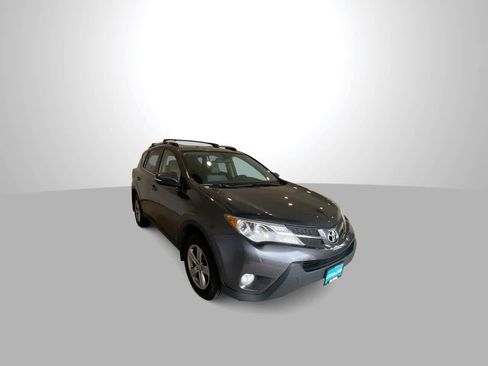 Used 2015 Toyota RAV4 XLE image 2
