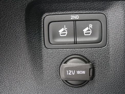Used 2022 Kia Telluride SX w/ SX Prestige Package AWD/4WD image 12