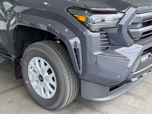 New 2026 Toyota Tacoma SR5 RWD image 8