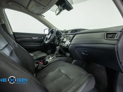 Used 2020 Nissan Rogue SL AWD/4WD image 39