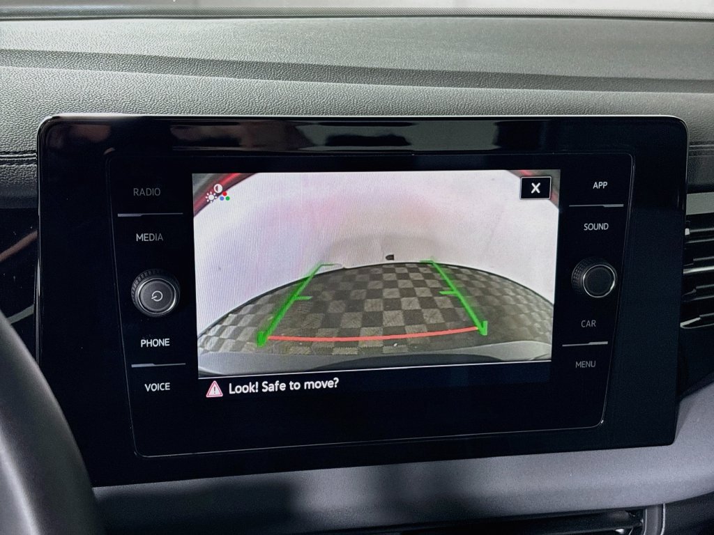 Certified 2026 Volkswagen Jetta SE FWD image 17