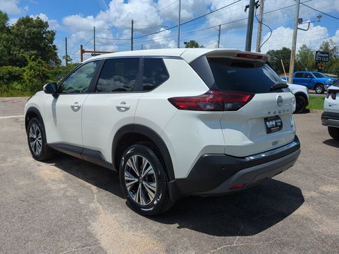 Used 2023 Nissan Rogue SV FWD image 7