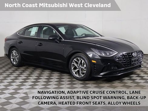 Used 2023 Hyundai Sonata SEL w/ Preferred Accessory Package FWD image 1