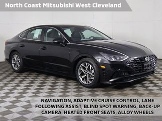 Used 2023 Hyundai Sonata SEL w/ Preferred Accessory Package FWD video 1