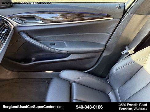 Used 2019 BMW 530i xDrive 530i xDrive image 31