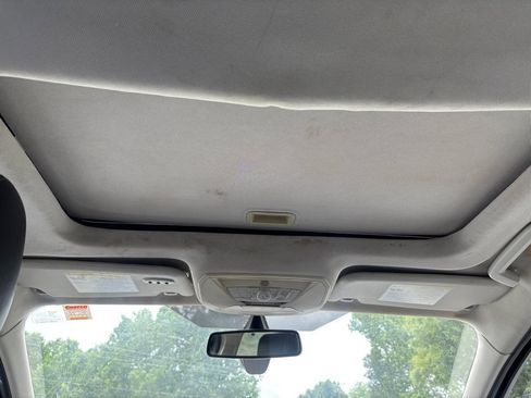 Used 2012 Ford Focus SEL FWD image 14