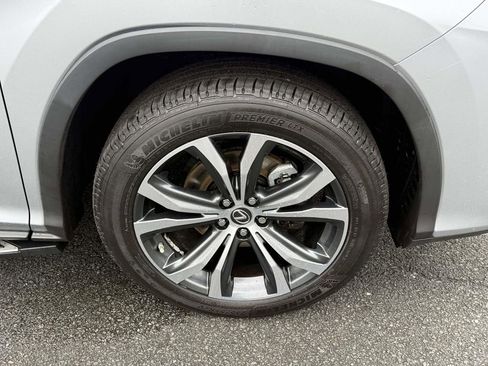 Used 2022 Lexus RX 350L Premium w/ Premium Package AWD/4WD image 7