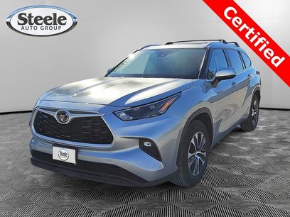 Used 2023 Toyota Highlander XLE
