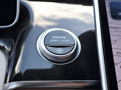 Used 2023 Mercedes-Benz S 580 4MATIC Sedan image 27