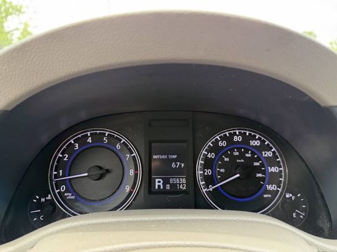 Used 2015 INFINITI Q40 AWD w/ Navigation Package image 23