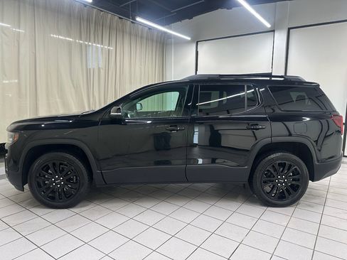 Certified 2023 GMC Acadia SLT w/ Elevation Edition image 10