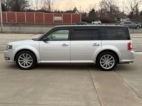 Used 2019 Ford Flex Limited w/ Limited Appearance Package image 11