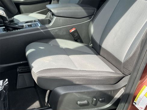 Used 2018 Ford Escape SE AWD/4WD image 14