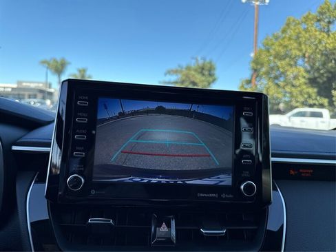 Used 2020 Toyota Corolla XSE image 41