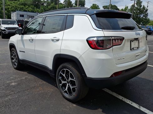 New 2026 Jeep Compass Limited AWD/4WD image 4