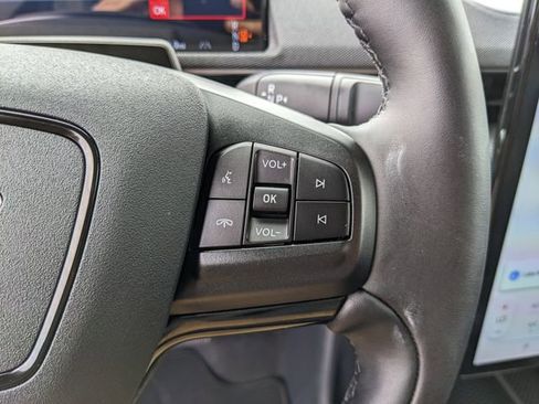 Used 2025 Ford Mustang Mach-E Select w/ Interior Protection Package RWD image 28