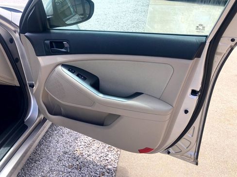 Used 2015 Kia Optima LX FWD image 5