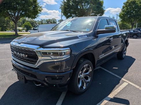 Used 2019 RAM 1500 Limited w/ Advanced Safety Group AWD/4WD image 4