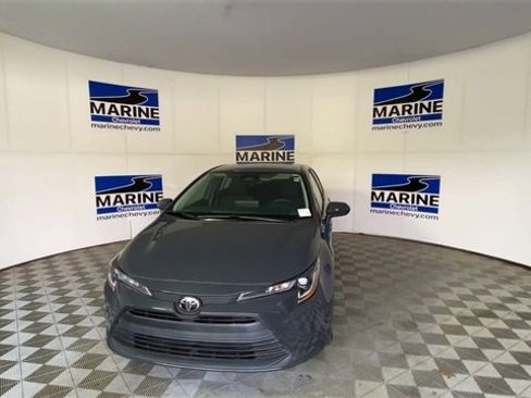 Used 2025 Toyota Corolla LE image 5