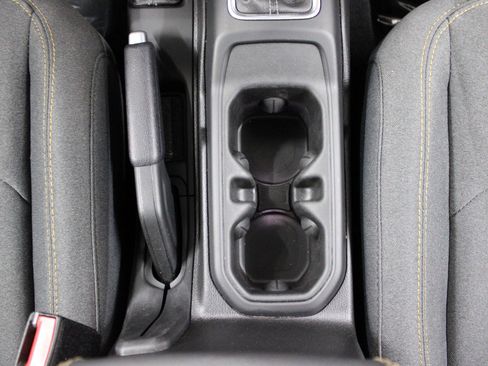 Used 2025 Jeep Wrangler Unlimited Sahara w/ Safety Group image 29