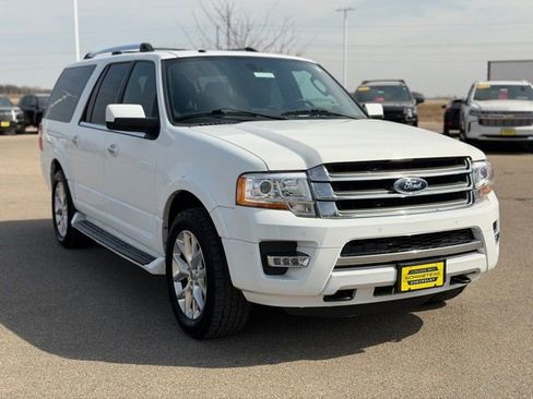 Used 2017 Ford Expedition EL Limited image 3