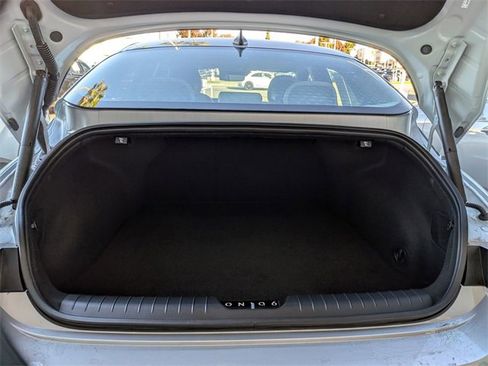 Used 2025 Hyundai Ioniq 6 SEL image 29