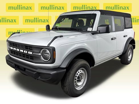 New 2026 Ford Bronco 4-Door AWD/4WD image 14
