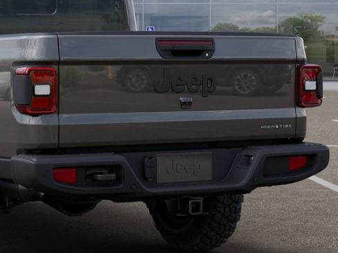 New 2025 Jeep Gladiator Sport image 13