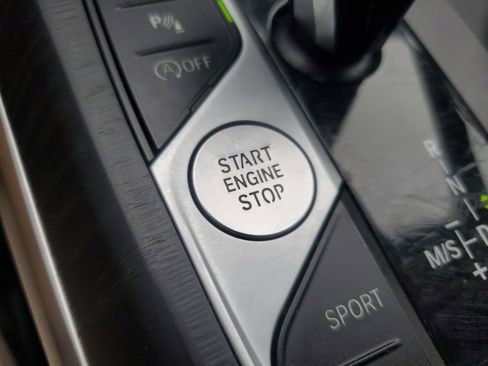 Used 2022 BMW 330i xDrive Sedan image 27