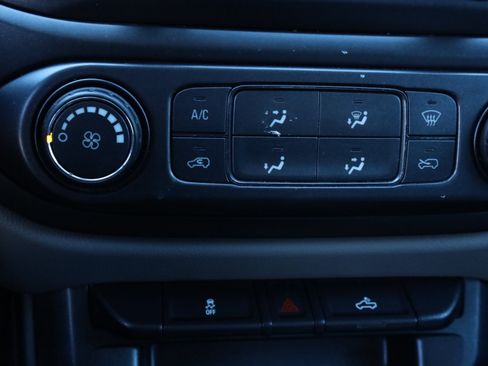 Used 2017 Chevrolet Colorado W/T w/ WT Convenience Package image 8