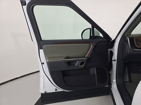 Used 2023 Rivian R1T Adventure image 16