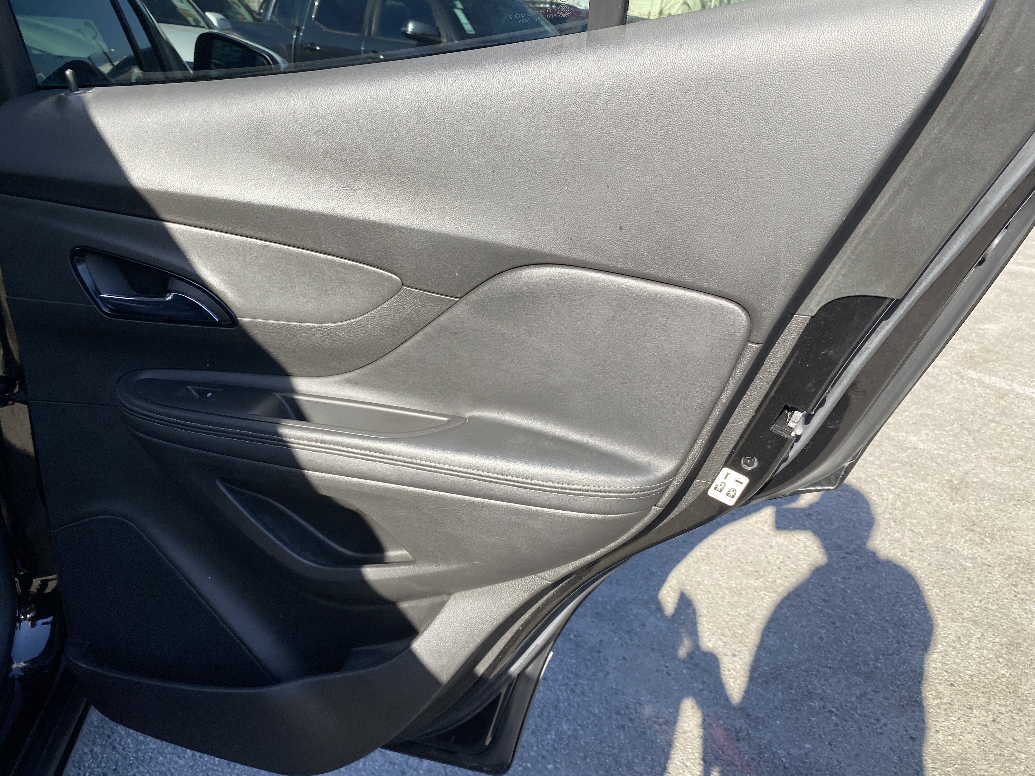 Used 2018 Buick Encore Preferred FWD image 17