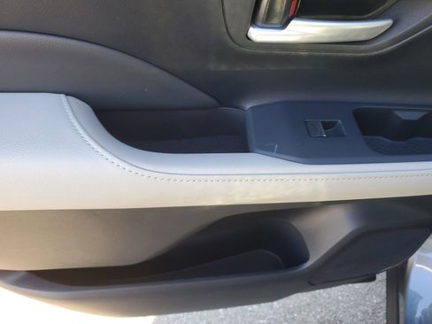 New 2026 Toyota Grand Highlander Limited image 17