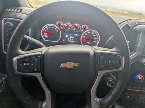 Used 2019 Chevrolet Silverado 1500 LTZ w/ LTZ Premium Package image 19