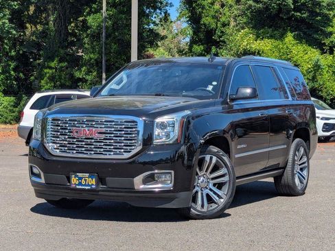 Used 2020 GMC Yukon Denali w/ Denali Ultimate Package AWD/4WD image 1