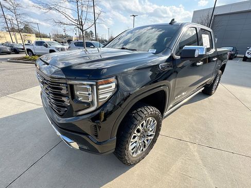 Used 2024 GMC Sierra 1500 Denali Ultimate image 5