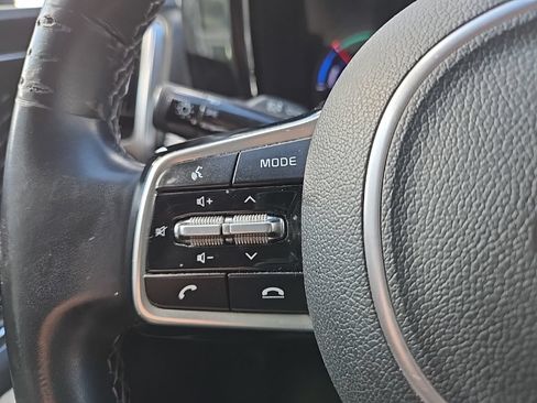 Used 2021 Kia Sorento S FWD image 12