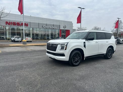 New 2026 Nissan Armada SV image 8