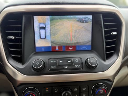 Used 2018 GMC Acadia Denali w/ Technology Package image 14