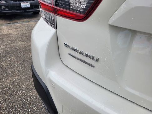 Used 2023 Subaru Crosstrek 2.5i Limited AWD/4WD image 6