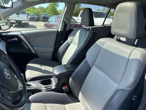 Used 2013 Toyota RAV4 Limited AWD/4WD image 3