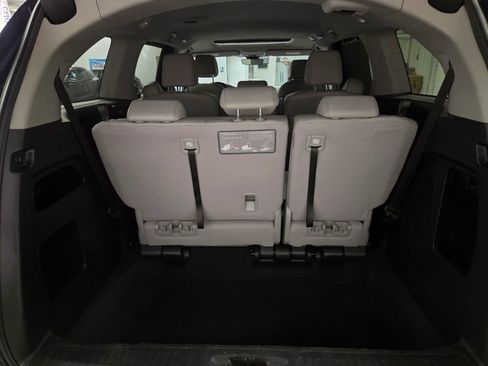 Used 2023 Honda Odyssey EX-L image 39