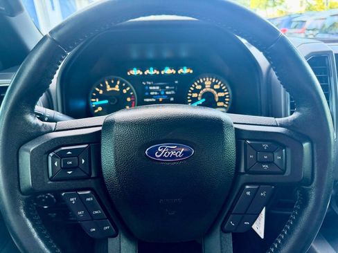 Used 2018 Ford F150 XLT w/ Equipment Group 302A Luxury AWD/4WD image 33