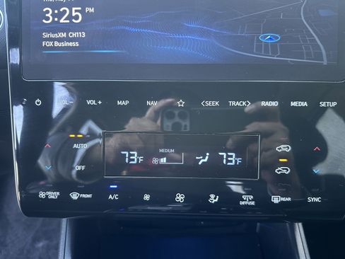 Used 2022 Hyundai Tucson Limited AWD/4WD image 20