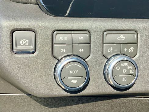 New 2026 GMC Sierra 1500 Elevation image 49