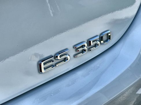 Used 2022 Lexus ES 350 F Sport image 7
